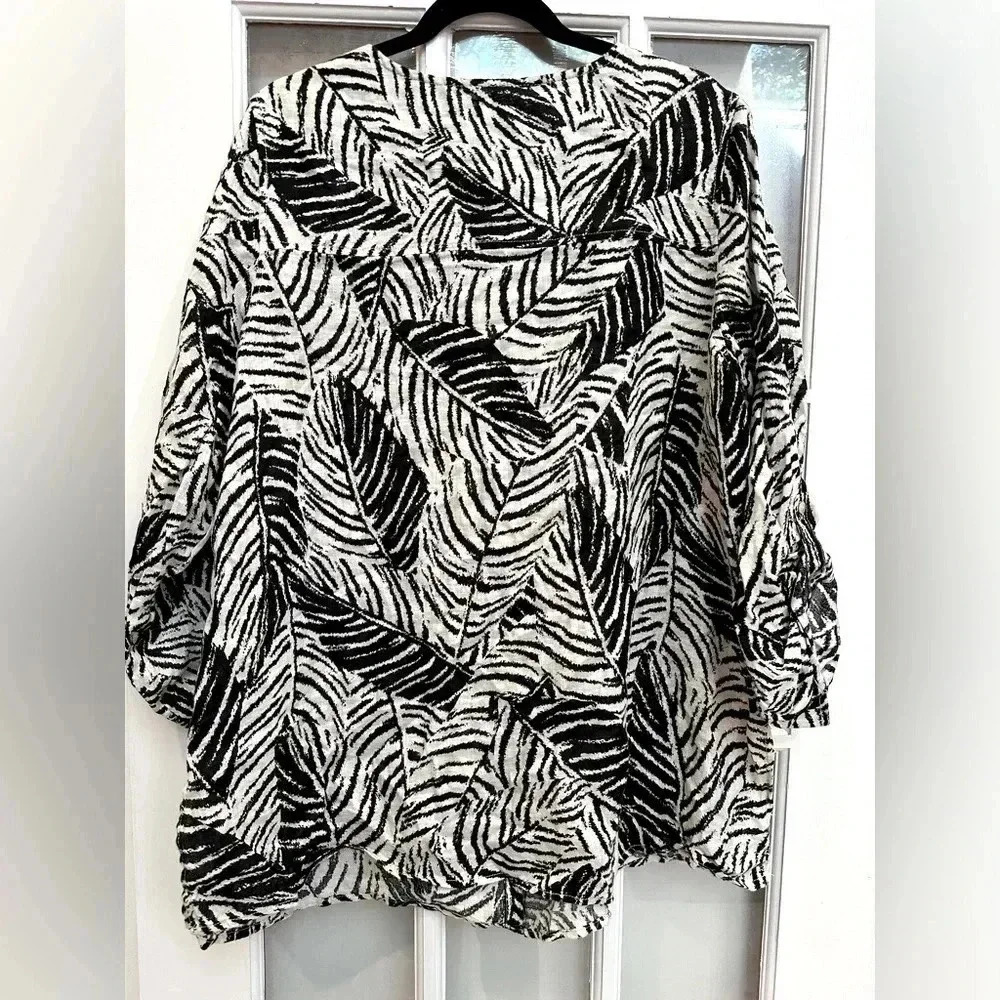 Cynthia Rowley Button Down 100% Linen Tunic Blouse Plus Size 2X Black & Cream - Picture 3 of 10